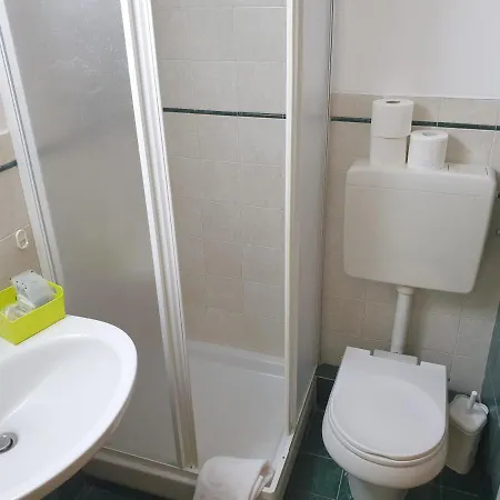 Via Pasquale Testa *