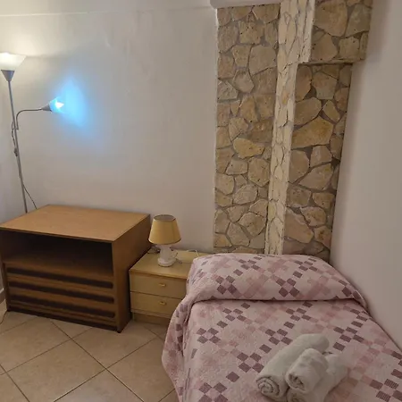 Casa vacanze Via Pasquale Testa *
