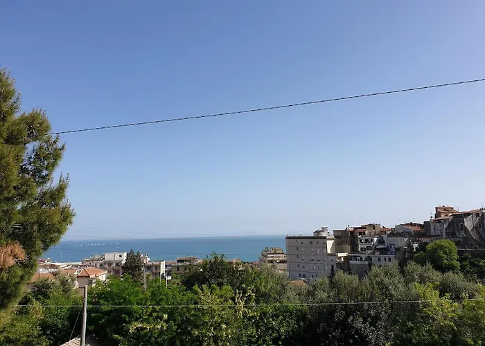 Via Pasquale Testa Nyaraló *